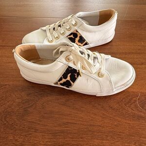 Lilly Pulitzer White Leather Sneakers with Leopard Accent and Gold Trim
